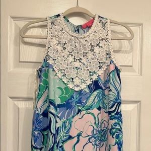 Lilly Pulitzer dress size 2 but fits like 6/8